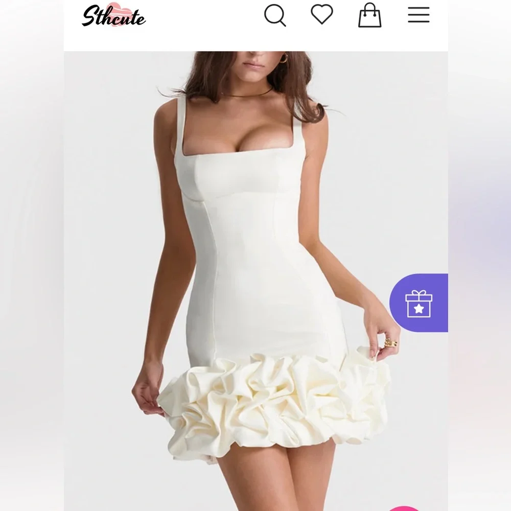 Ruffle hem white mini dress size small - Picture 3 of 8